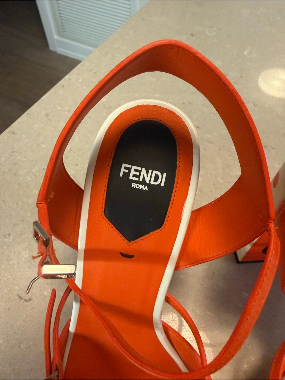 Authentic Fendi Heels, size 37, in not worn condition - Picture 8 of 9